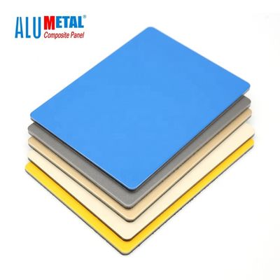 Zusammengesetzte Aluminiumplatte PVDF im Freien bürstete materielle Oberflächenumhüllung 4mm