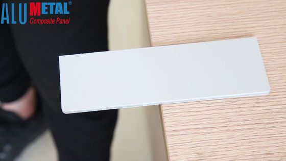 1220MM ACM feuerverzögerndes zusammengesetztes außenaluminiumlicht Platten-4MM antibakterieller SGS