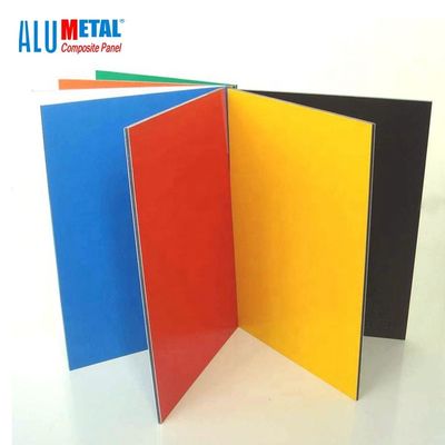1570mm 3mm zusammengesetzte Platten-Aluminiumdecken-goldenes ACP-Blatt für Innenraum 5800mm