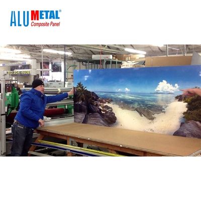 1500mm weiße 4mm PET zusammengesetzte Platten-Aluminiumfassaden-UVdrucken
