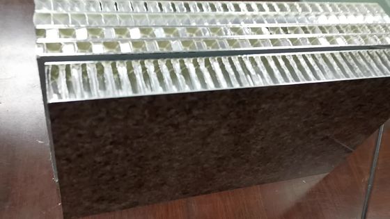 Zusammengesetzter hölzerner Stein- Marmor der Bienenwaben-Platten-100mm verdrängte 1575MM Außen-B1 Franc