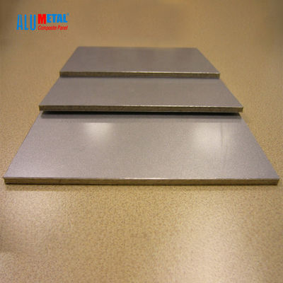 6mm PVDF 2000mm bürstete zusammengesetzte Platten-Fach Rainscreen-Aluminiumumhüllung Oberflächen