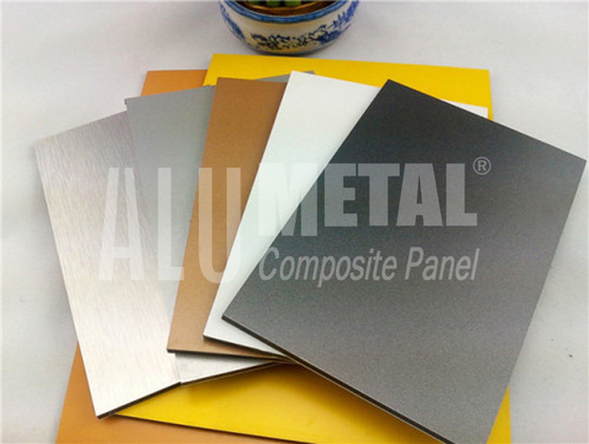 Zuhause 6mm PET zusammengesetzte Platten-Fluorkohlenstoff-Legierung ACP-Wand-Aluminiumumhüllung 1100