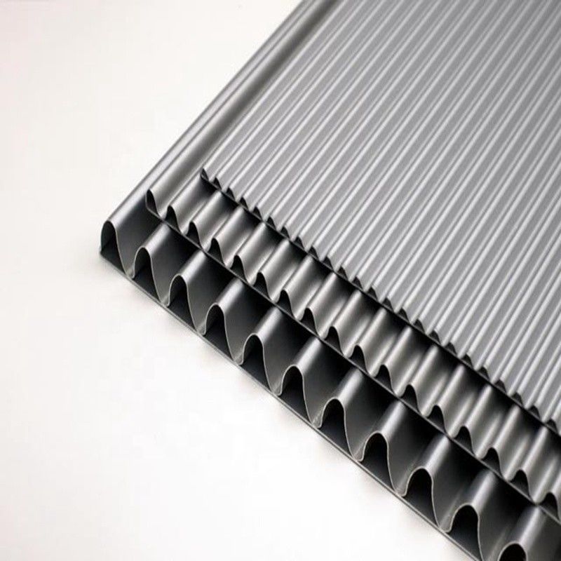 1500 x 4000 Millimeter A2 Franc runzelte Aluminium-Deckung bedeckt zusammengesetzte Platte für Dach LDPE